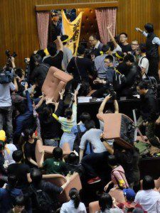 mahasiswa taiwan demo