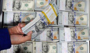 mata-uang-dolar-as-_131130064011-300