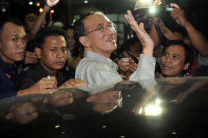 indonesia_suryadhama ali tersangka