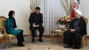Catherine Ashton Petinggi Uni Eropa Berkerudung saat melawat ke Iran