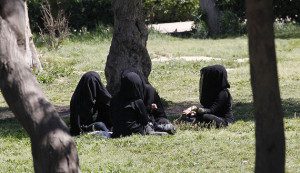 para jihadis perempuan di Raqqa (foto: Reuters)