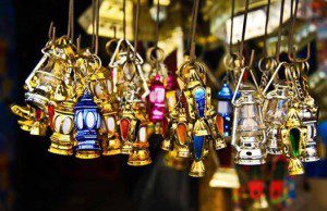 Lampu hias saat Ramadhan