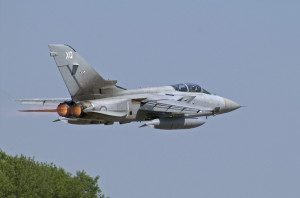 RAF-TornadoF3-ZE831-6