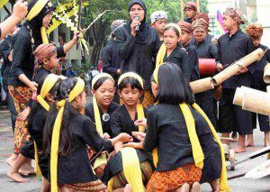 kaulinan-budakolimpiade-olah-raga-tradisional-padjadjaran-03