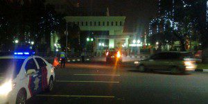 ratusan polisi