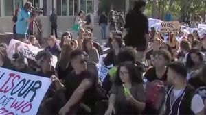 california-walkout-tuition-university.si