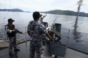 persiapan peledakan kapal asing. foto: detik