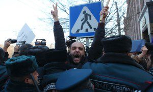 demonstrasi di armenia