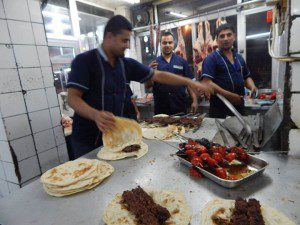 Salah satu restoran di Baghdad