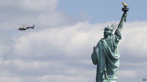 patung liberty