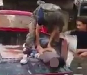 penggorokan anak palestina di suriah